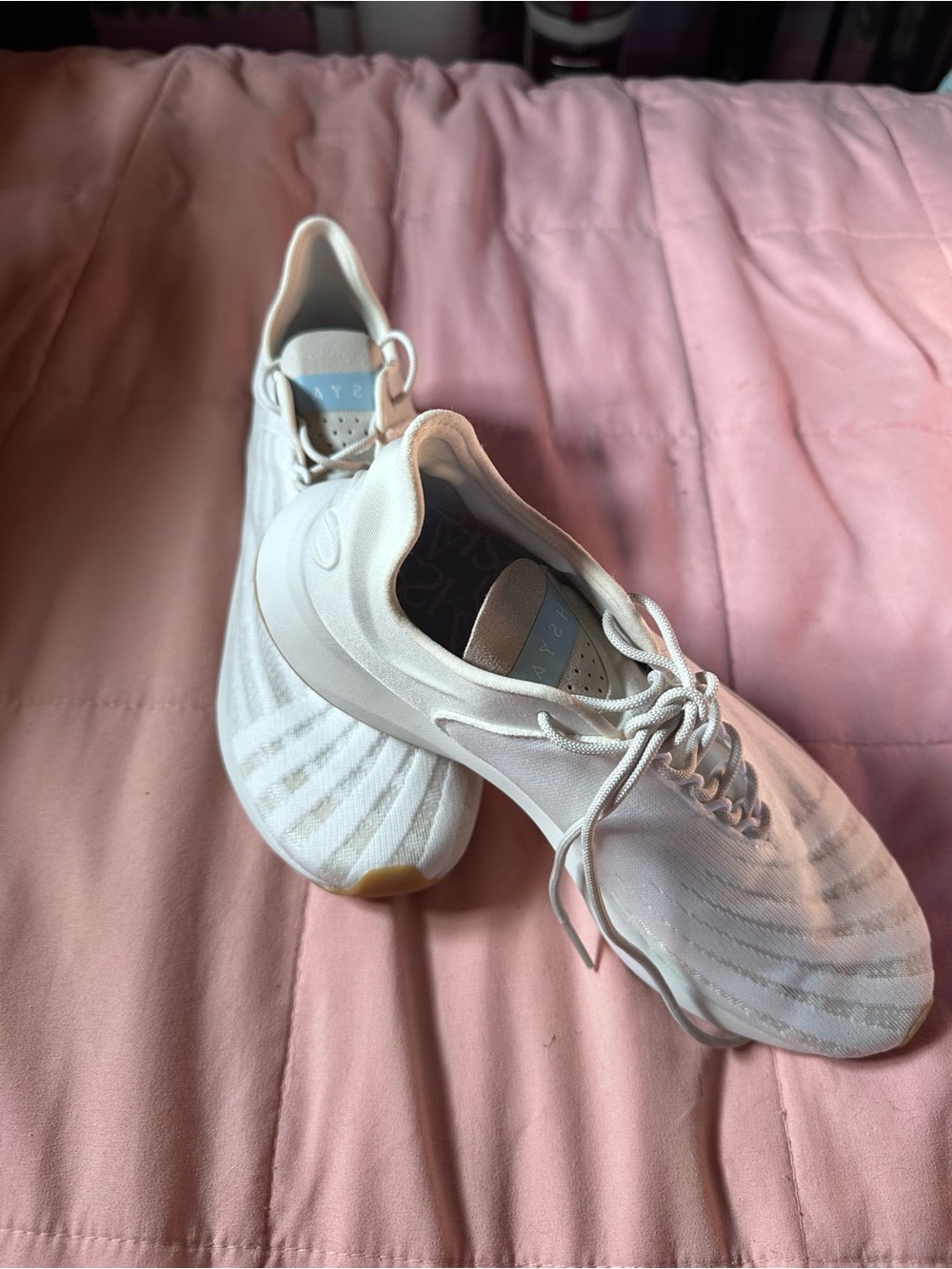 Saysh One‎ Running Shoes Women size 8 White Felix Jacquard Knit Sneakers